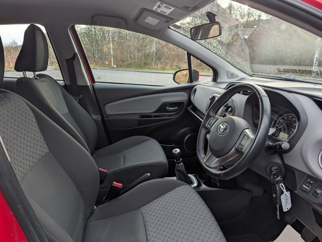 Used Toyota Yaris 2015 for sale - 76841505: Photo 18