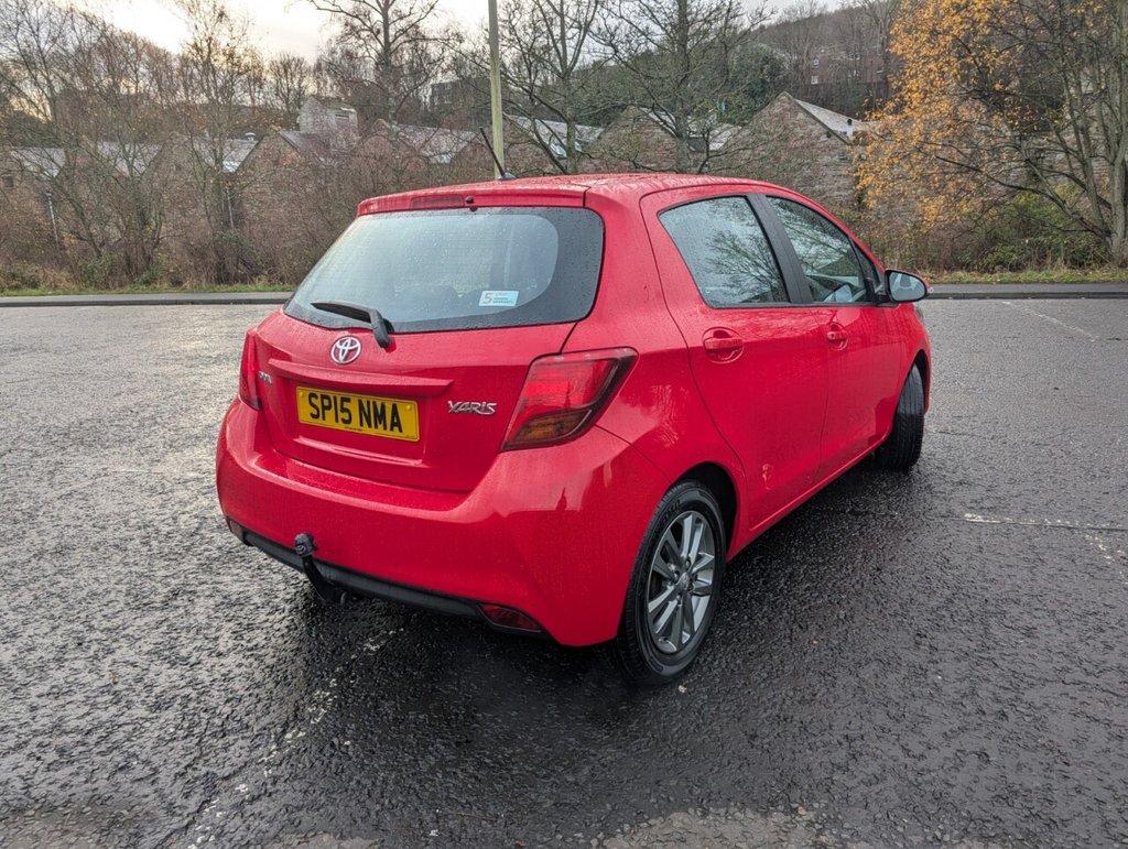 Used Toyota Yaris 2015 for sale - 76841505: Photo 8