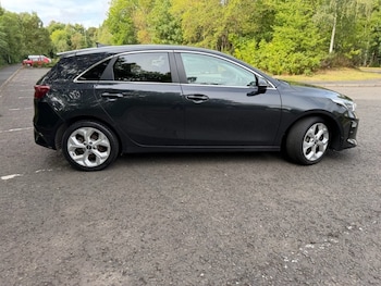 Used Kia Ceed 2018 for sale - 79607582: Photo