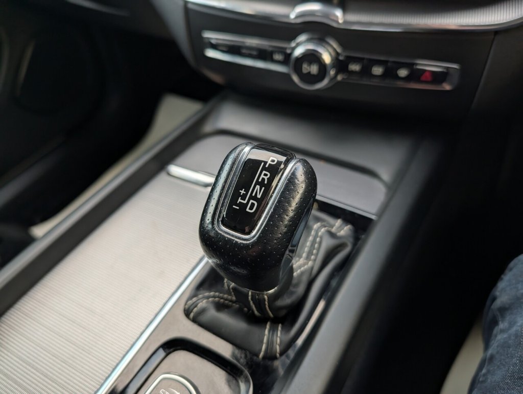 Used Volvo XC60 2018 for sale - 77121498: Photo 24