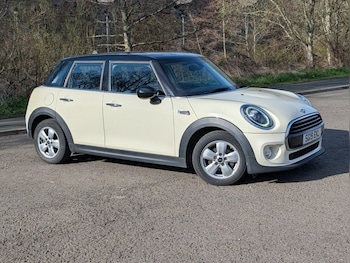 Used MINI Hatch 2019 for sale - 78082760: Photo