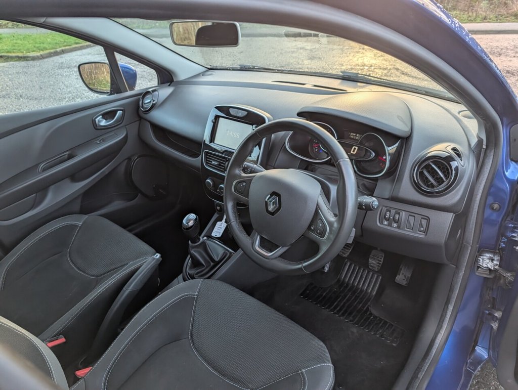 Used Renault Clio 2017 for sale - 76973286: Photo 14
