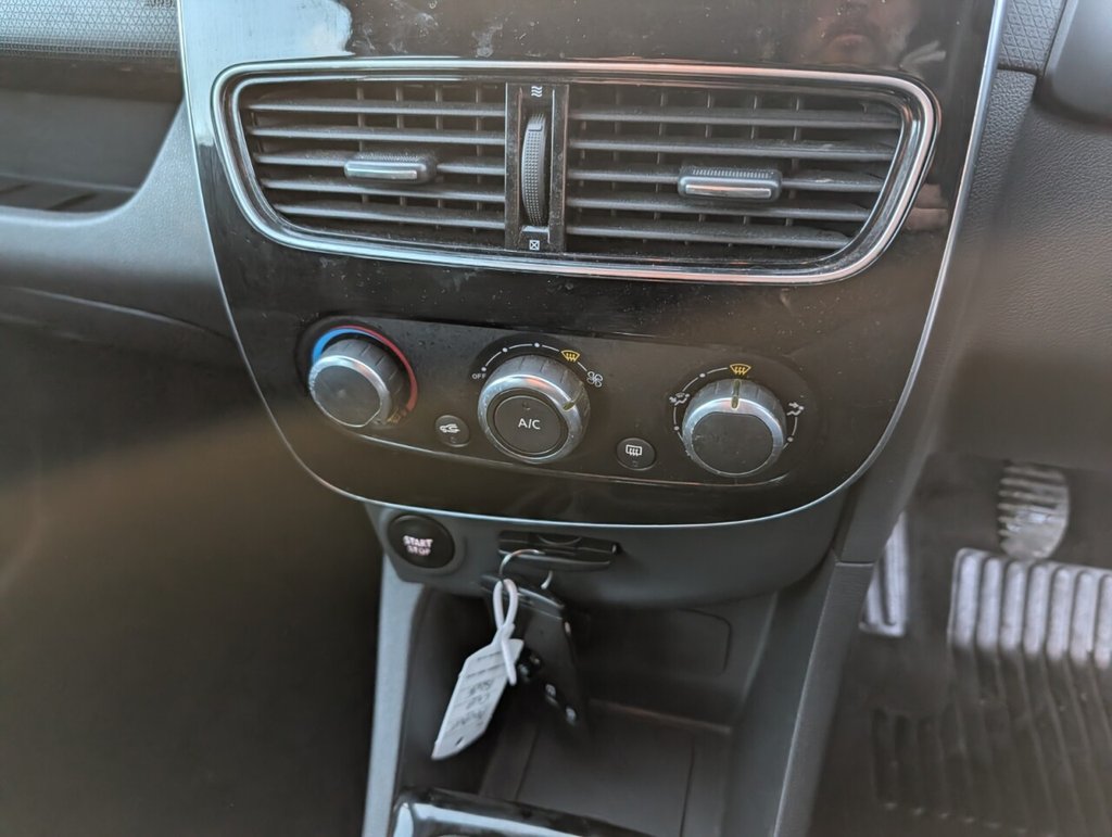 Used Renault Clio 2017 for sale - 76973286: Photo 17