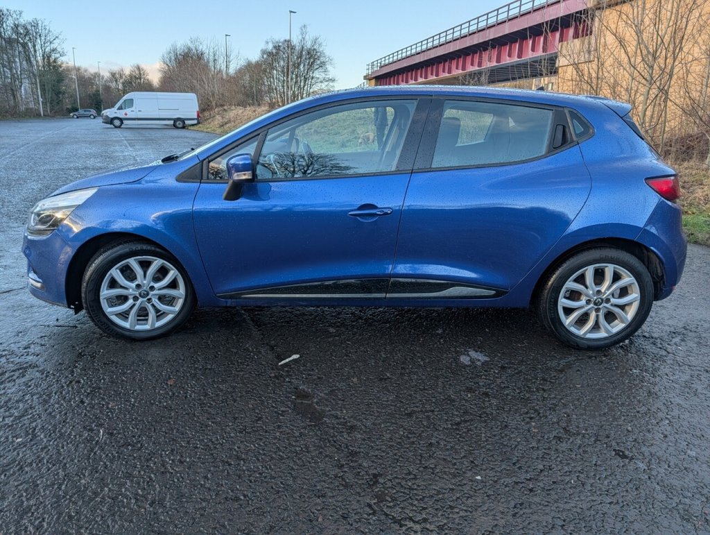 Used Renault Clio 2017 for sale - 76973286: Photo 8