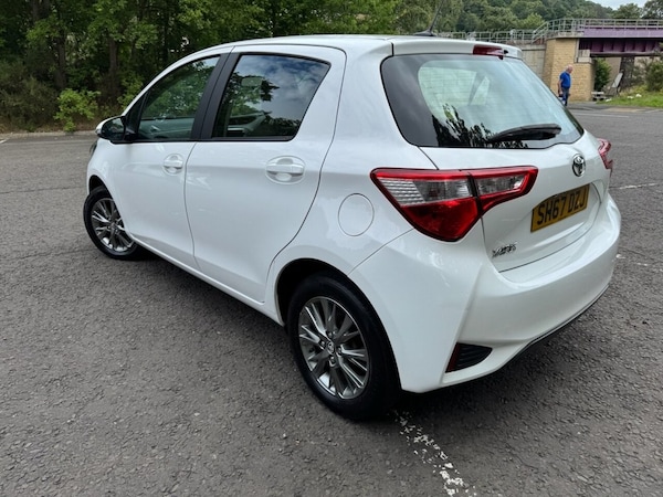 Used Toyota Yaris 2017 for sale - 75220967: Photo 9
