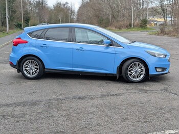 Used Ford Focus 2017 for sale - 77780508: Photo