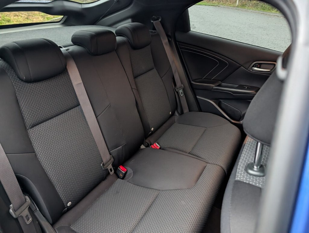 Used Honda Civic 2016 for sale - 76698154: Photo 14