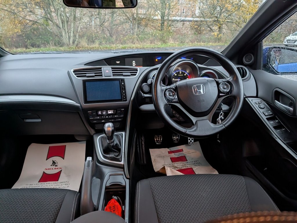 Used Honda Civic 2016 for sale - 76698154: Photo 16