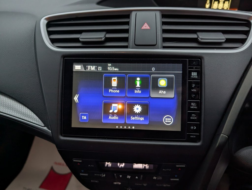 Used Honda Civic 2016 for sale - 76698154: Photo 23