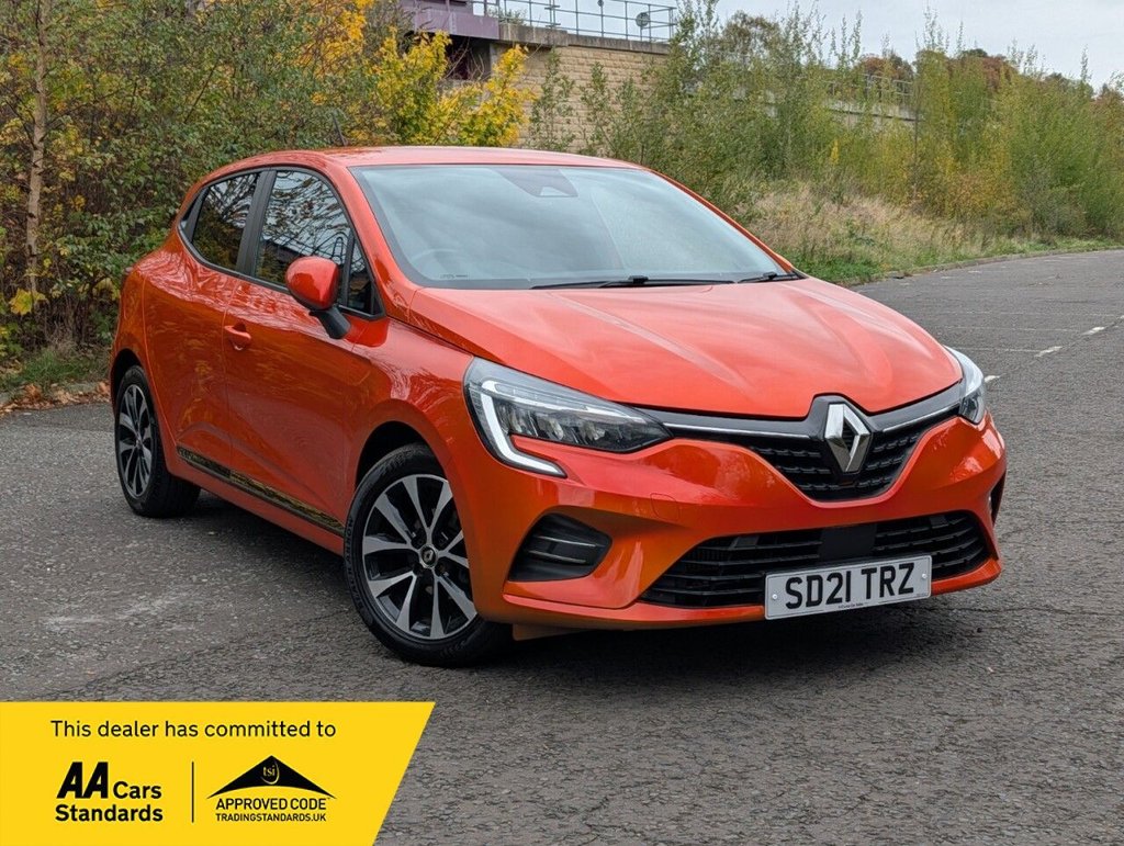 Used Renault Clio 2021 for sale - 76210467: Photo 1