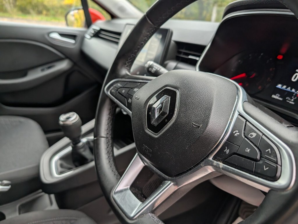 Used Renault Clio 2021 for sale - 76210467: Photo 20