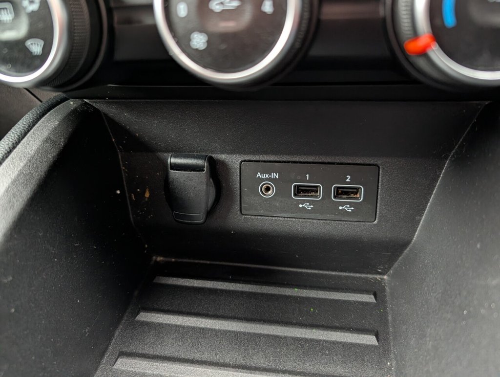 Used Renault Clio 2021 for sale - 76210467: Photo 21