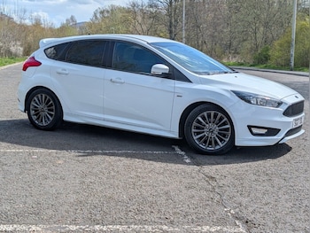 Used Ford Focus 2017 for sale - 78124180: Photo
