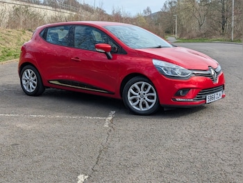 Used Renault Clio 2016 for sale - 77668972: Photo