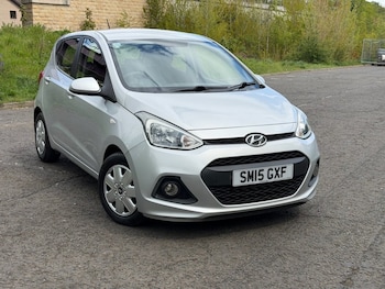 Used Hyundai i10 2015 for sale - 79370260: Photo