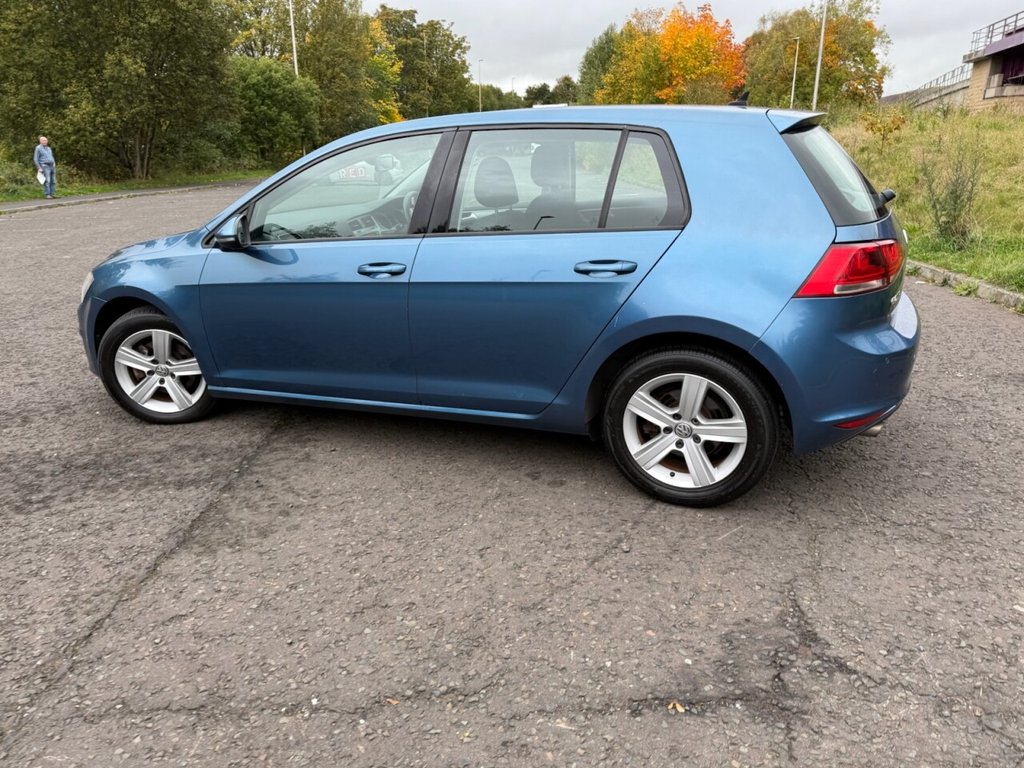 Used Volkswagen Golf 2016 for sale - 76106236: Photo 10