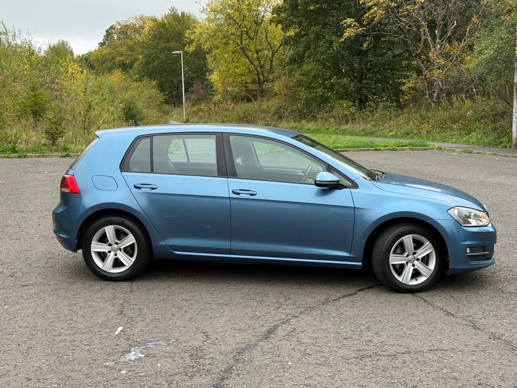 Used Volkswagen Golf 2016 for sale - 76106236: Photo 5