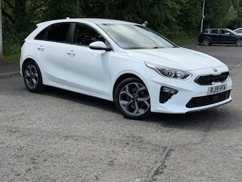 Used Kia Ceed 2019 for sale - 78930942: Photo