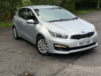 Used Kia Ceed 2017 for sale - 79654852: Photo