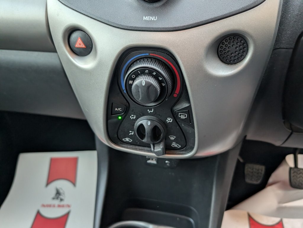 Used Toyota AYGO 2015 for sale - 76820822: Photo 19