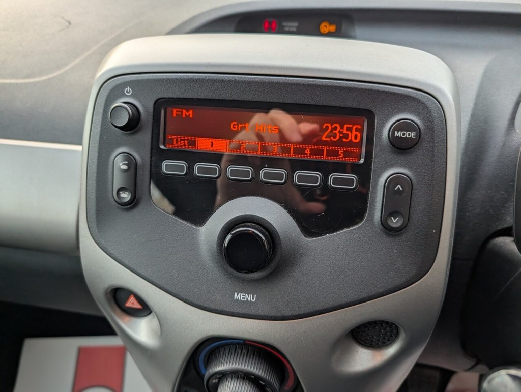 Used Toyota AYGO 2015 for sale - 76820822: Photo 20