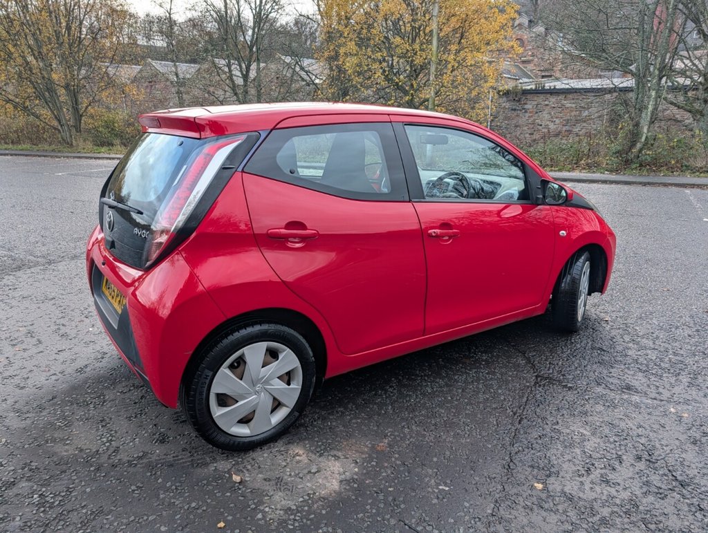 Used Toyota AYGO 2015 for sale - 76820822: Photo 6