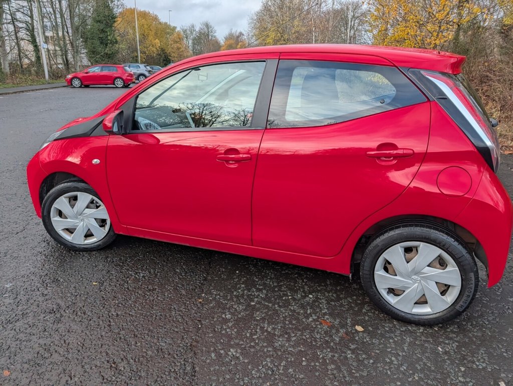 Used Toyota AYGO 2015 for sale - 76820822: Photo 9