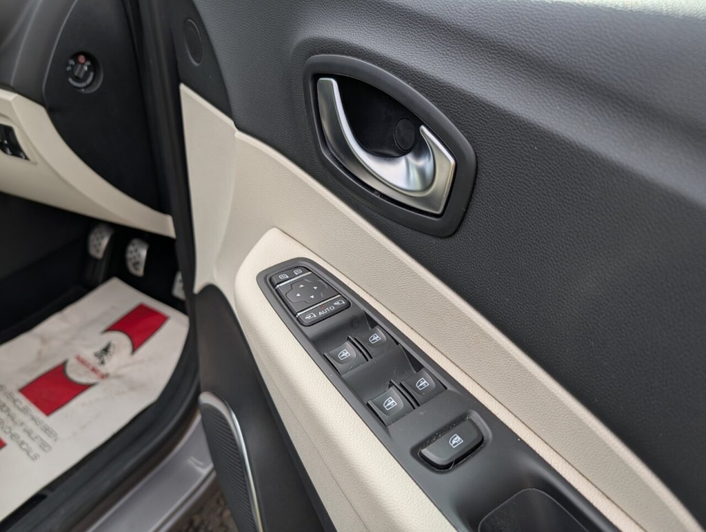 Used Renault Captur 2018 for sale - 76147764: Photo 19