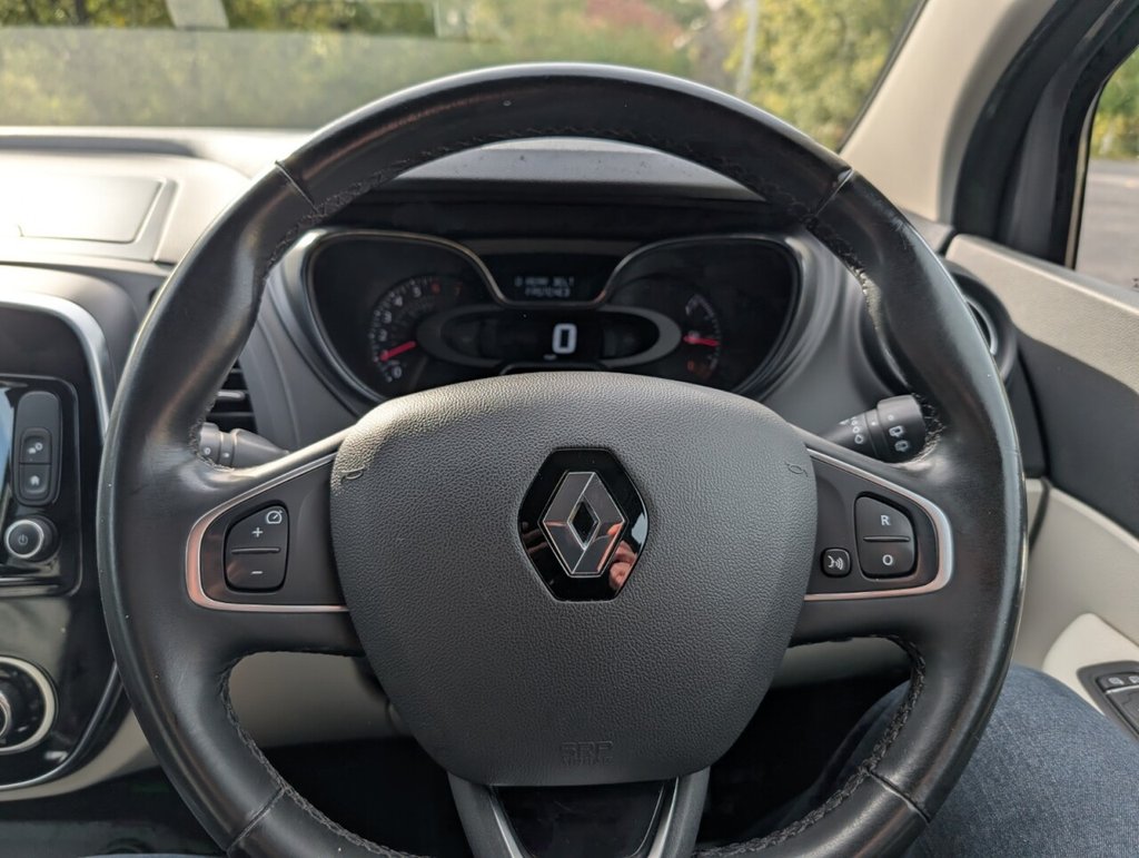 Used Renault Captur 2018 for sale - 76147764: Photo 24