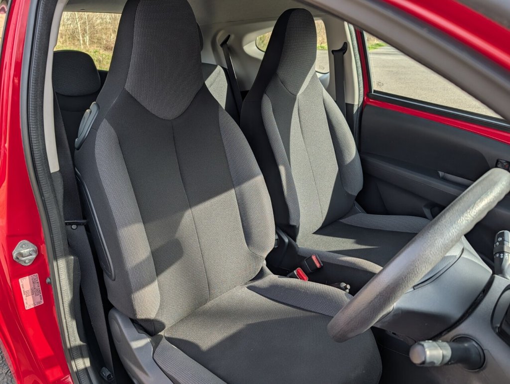 Used Toyota AYGO 2016 for sale - 77953224: Photo 23