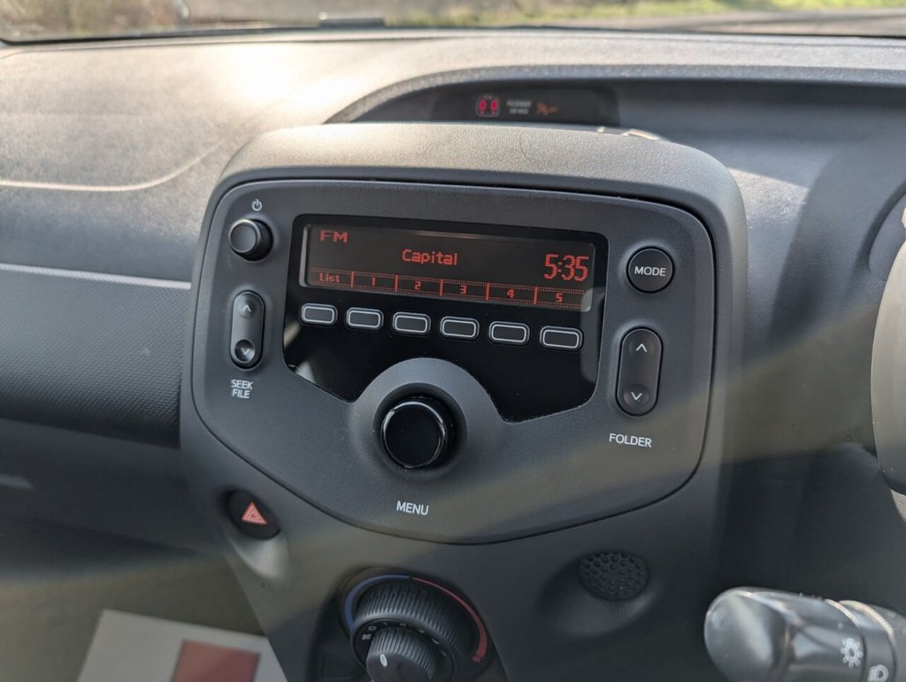 Used Toyota AYGO 2016 for sale - 77953224: Photo 29