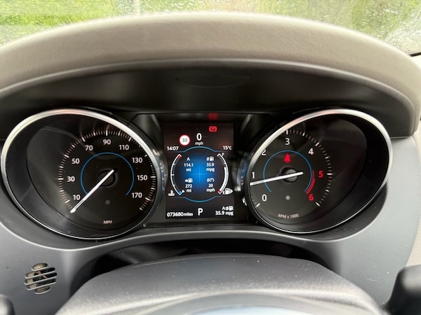 Used Jaguar F-Pace 2018 for sale - 75777355: Photo 27
