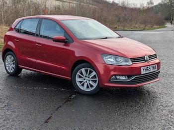 Used Volkswagen Polo 2015 for sale - 77384067: Photo
