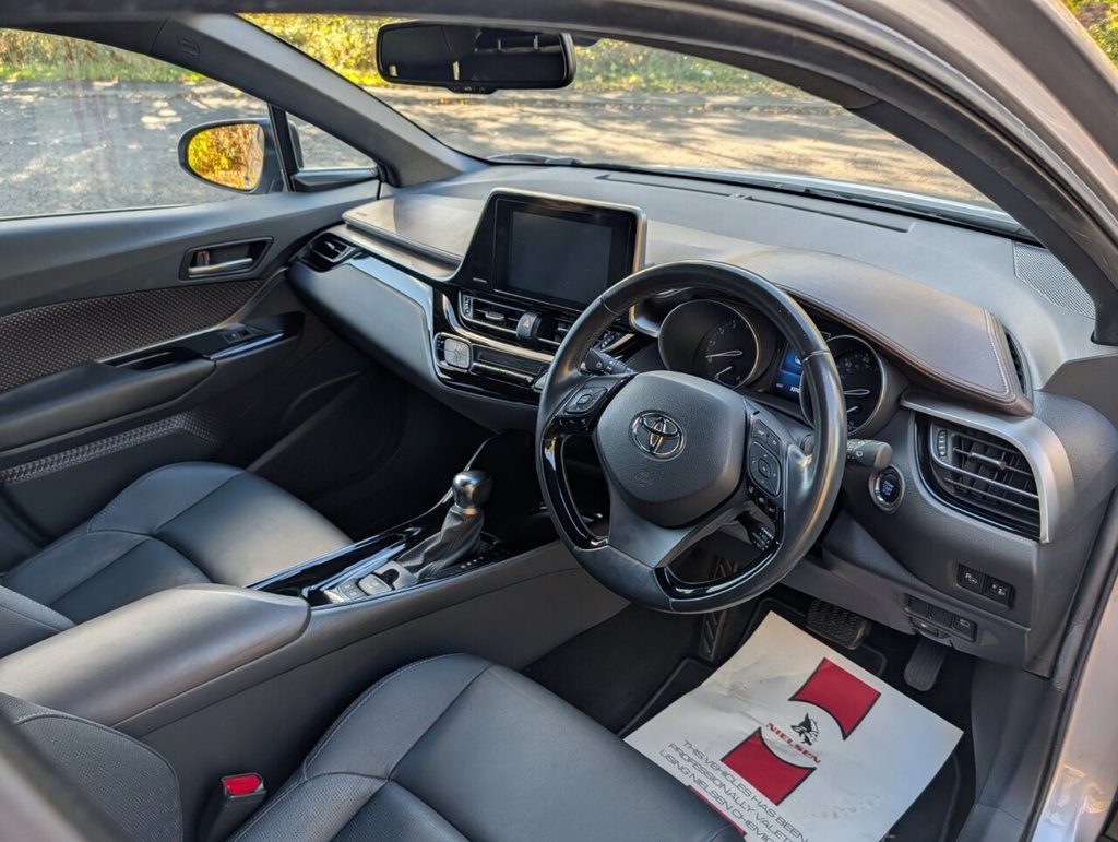 Used Toyota C-HR 2019 for sale - 76333864: Photo 17