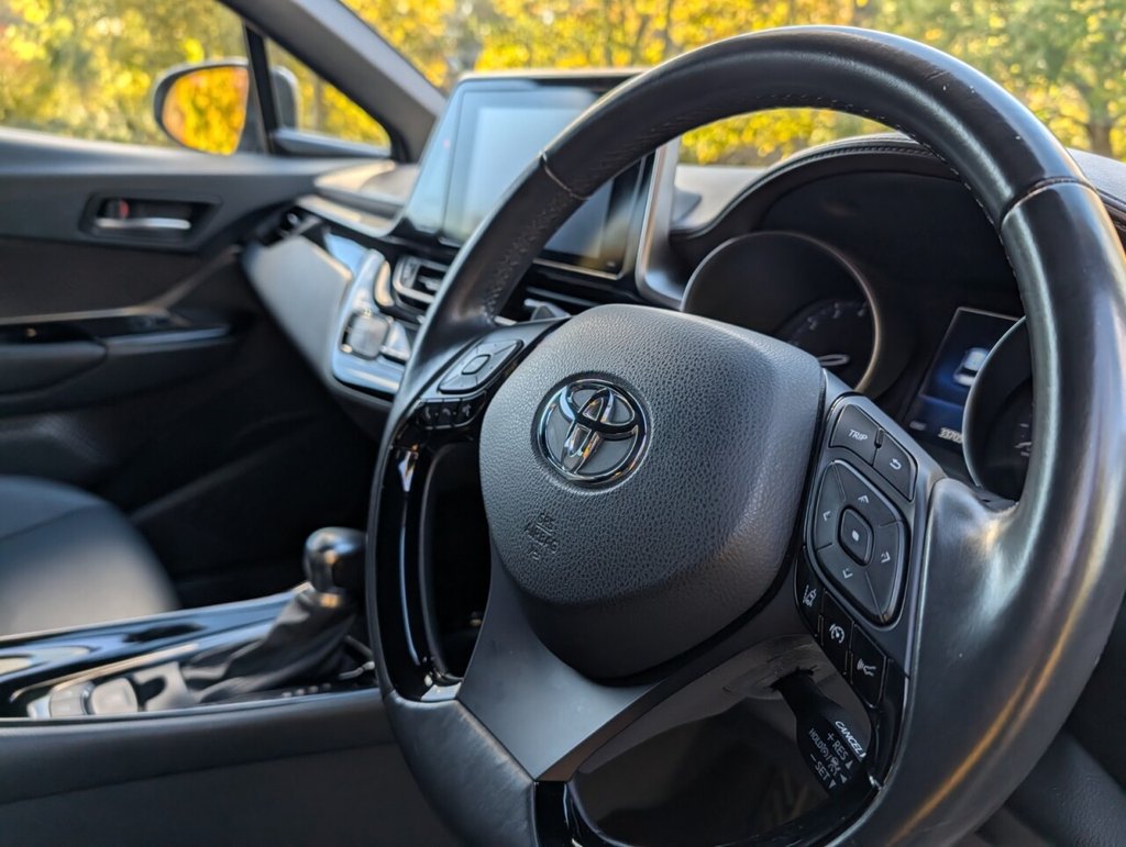 Used Toyota C-HR 2019 for sale - 76333864: Photo 20