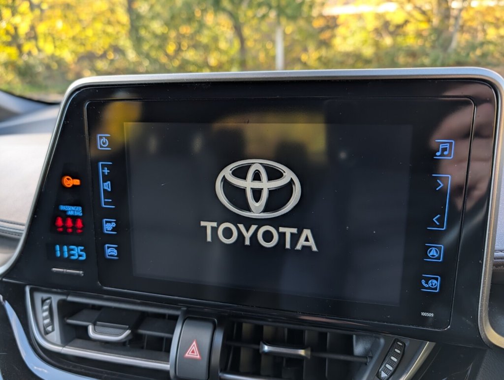 Used Toyota C-HR 2019 for sale - 76333864: Photo 23
