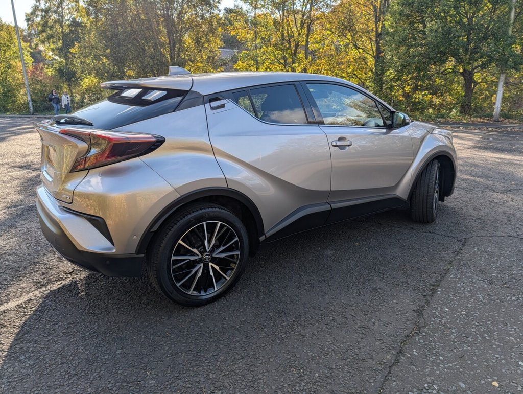 Used Toyota C-HR 2019 for sale - 76333864: Photo 6