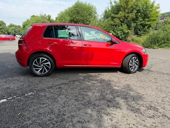 Used Volkswagen Golf 2019 for sale - 79607566: Photo