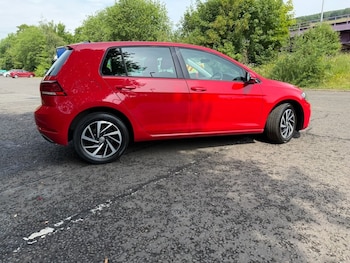 Used Volkswagen Golf 2019 for sale - 79607566: Photo