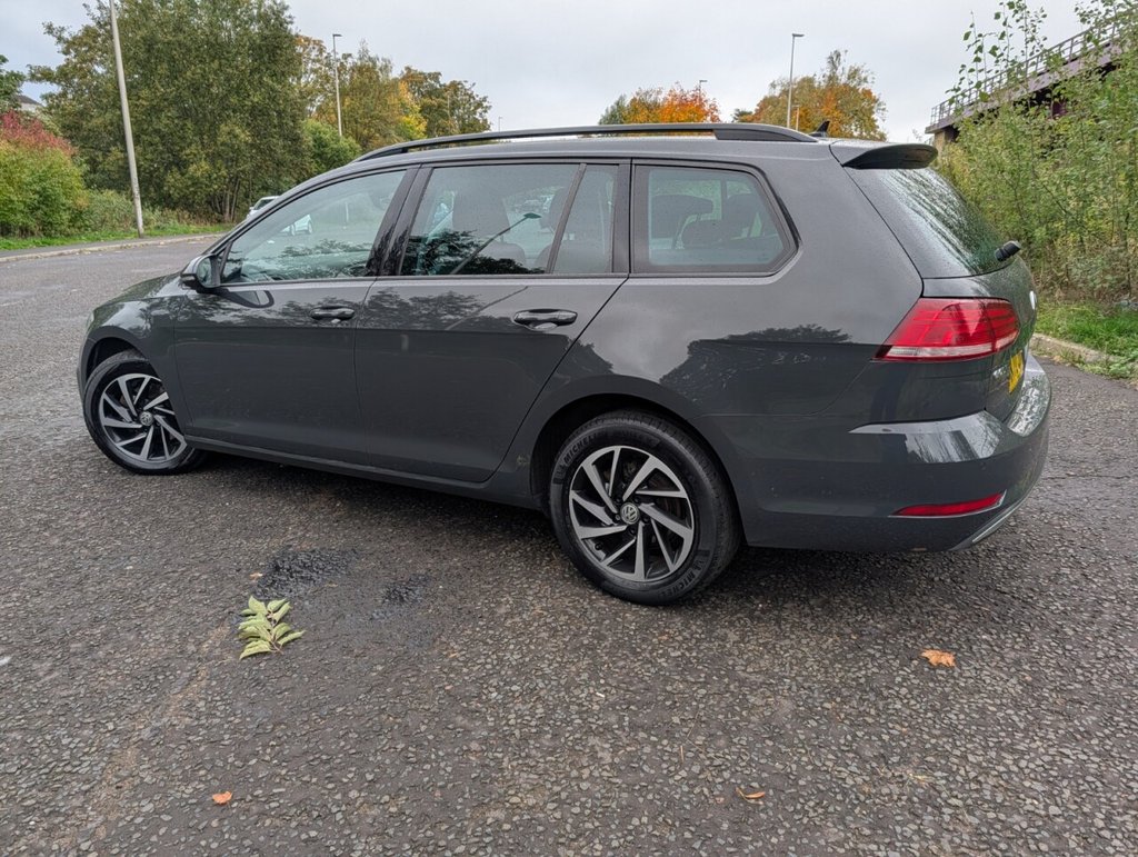Used Volkswagen Golf 2020 for sale - 76210182: Photo 10