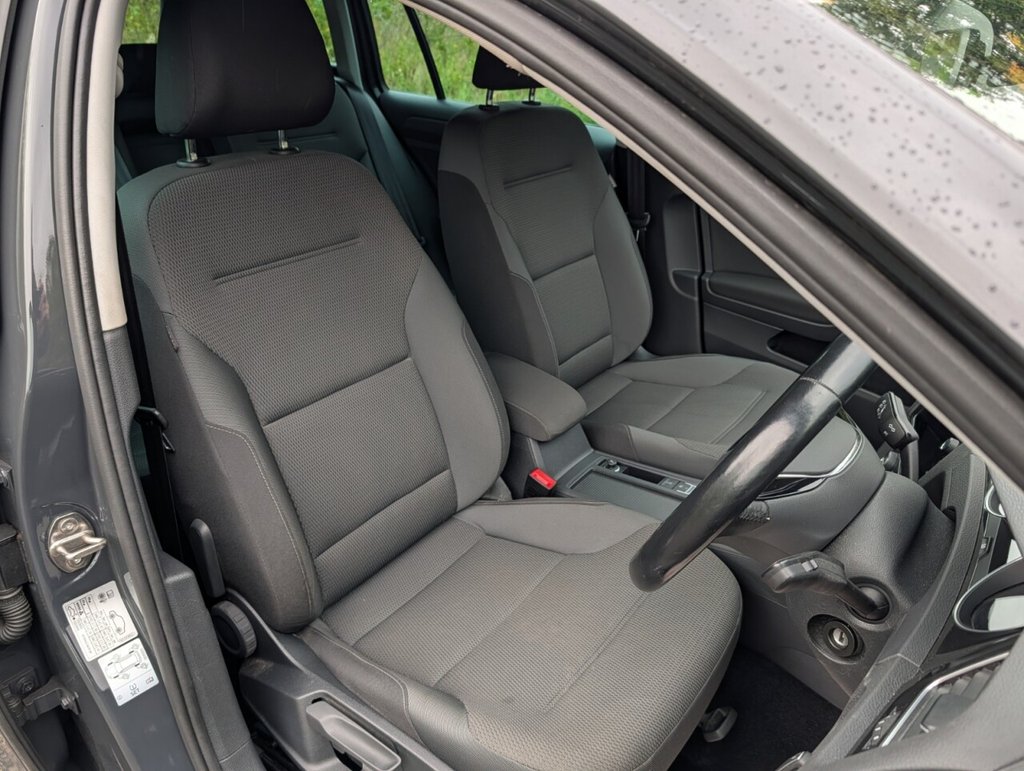 Used Volkswagen Golf 2020 for sale - 76210182: Photo 16