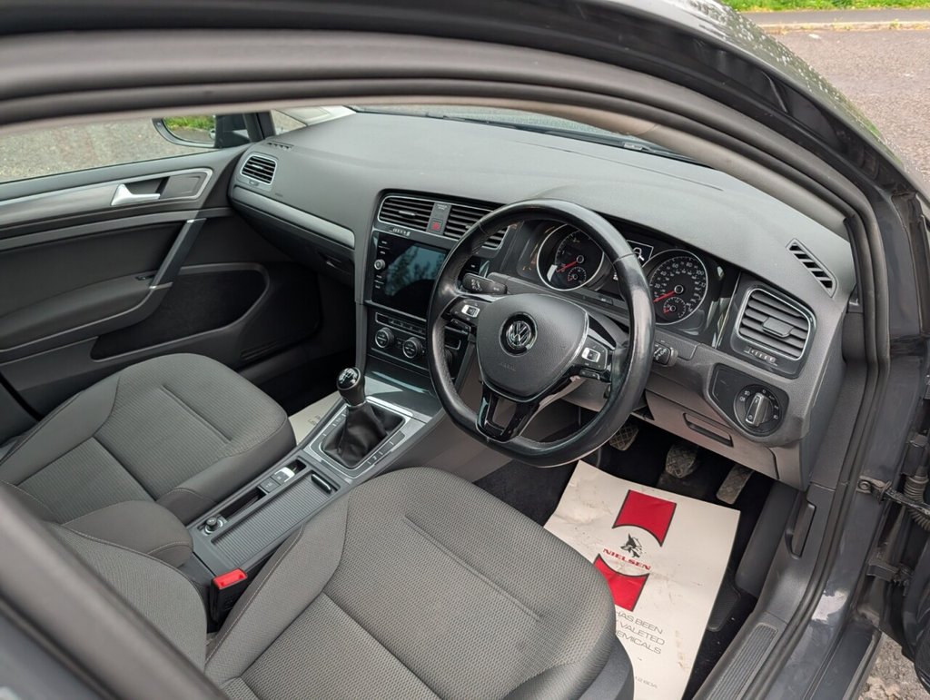 Used Volkswagen Golf 2020 for sale - 76210182: Photo 17