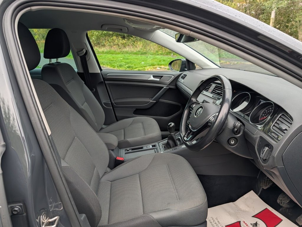 Used Volkswagen Golf 2020 for sale - 76210182: Photo 18