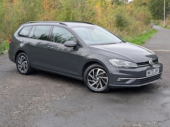 Used Volkswagen Golf 2020 for sale - 76210182: Photo