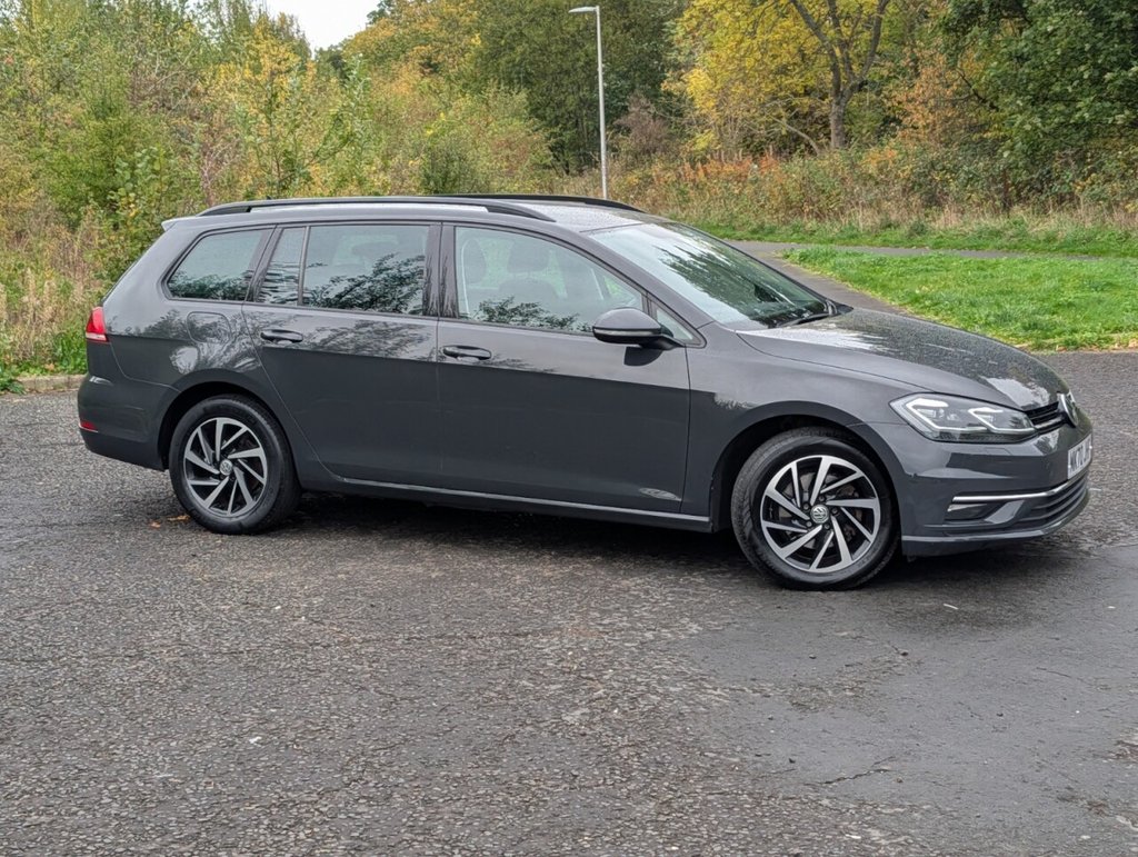 Used Volkswagen Golf 2020 for sale - 76210182: Photo 3