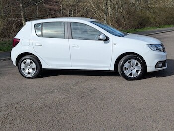 Used Dacia Sandero 2019 for sale - 78044736: Photo