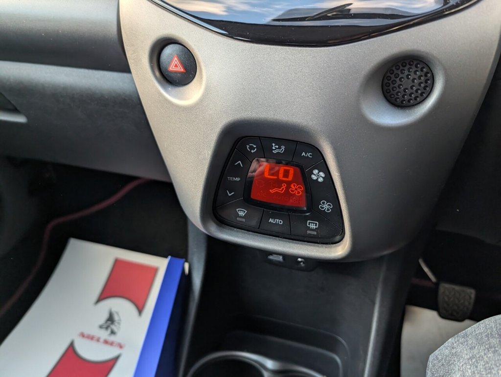 Used Toyota AYGO 2018 for sale - 76323651: Photo 20