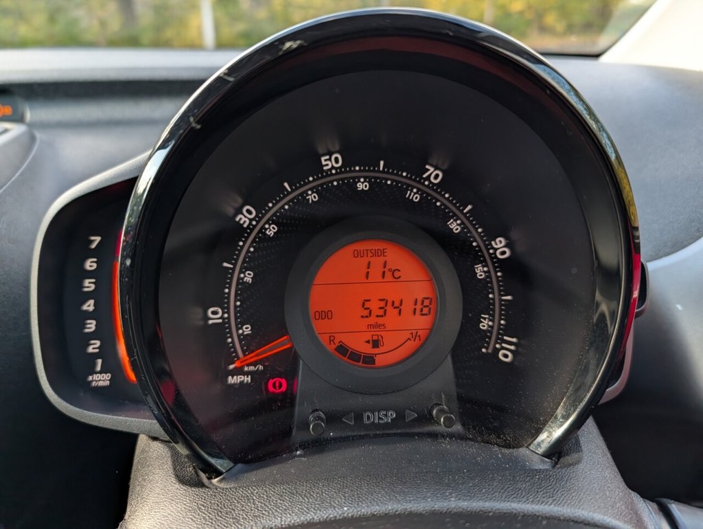 Used Toyota AYGO 2018 for sale - 76323651: Photo 25