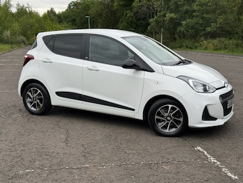 Used Hyundai i10 2018 for sale - 75411314: Photo