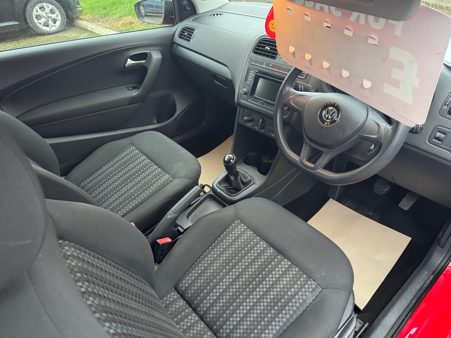 Used Volkswagen Polo 2015 for sale - 77502853: Photo 13